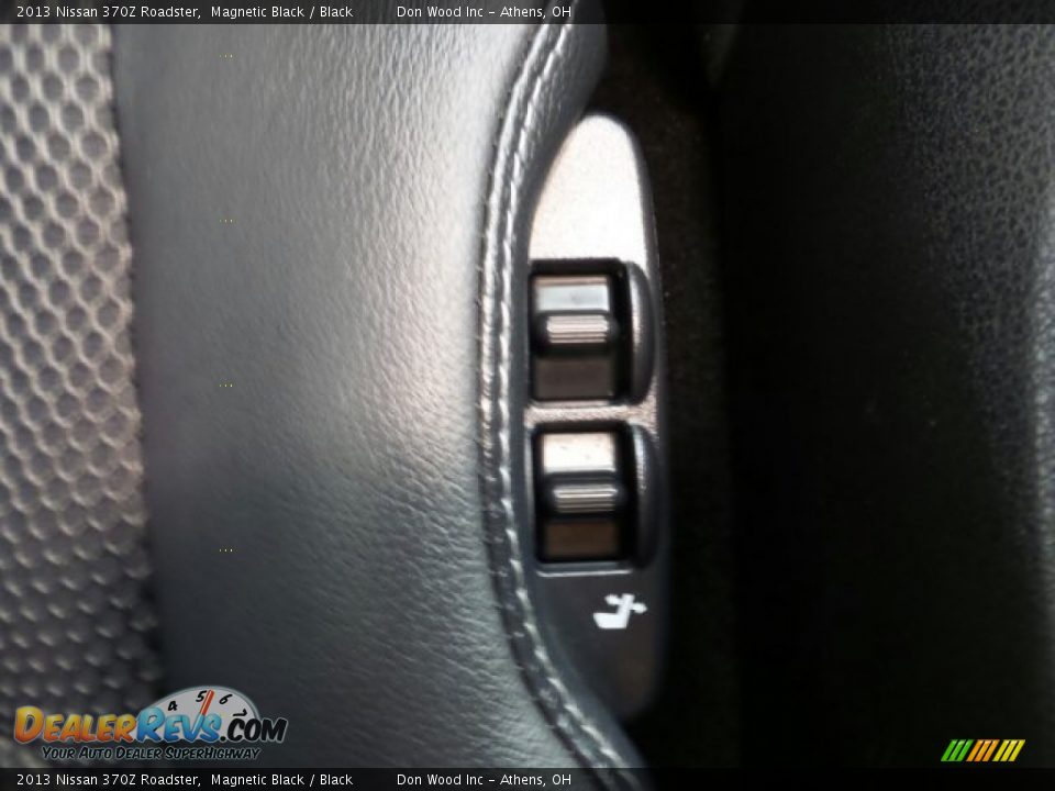 2013 Nissan 370Z Roadster Magnetic Black / Black Photo #21