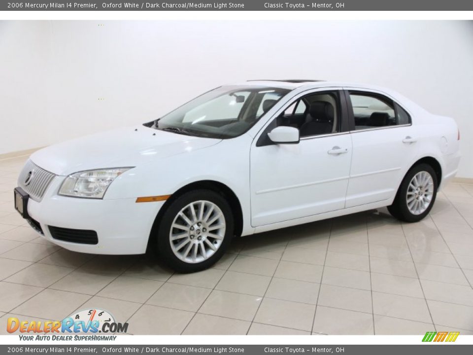 2006 Mercury Milan I4 Premier Oxford White / Dark Charcoal/Medium Light Stone Photo #3