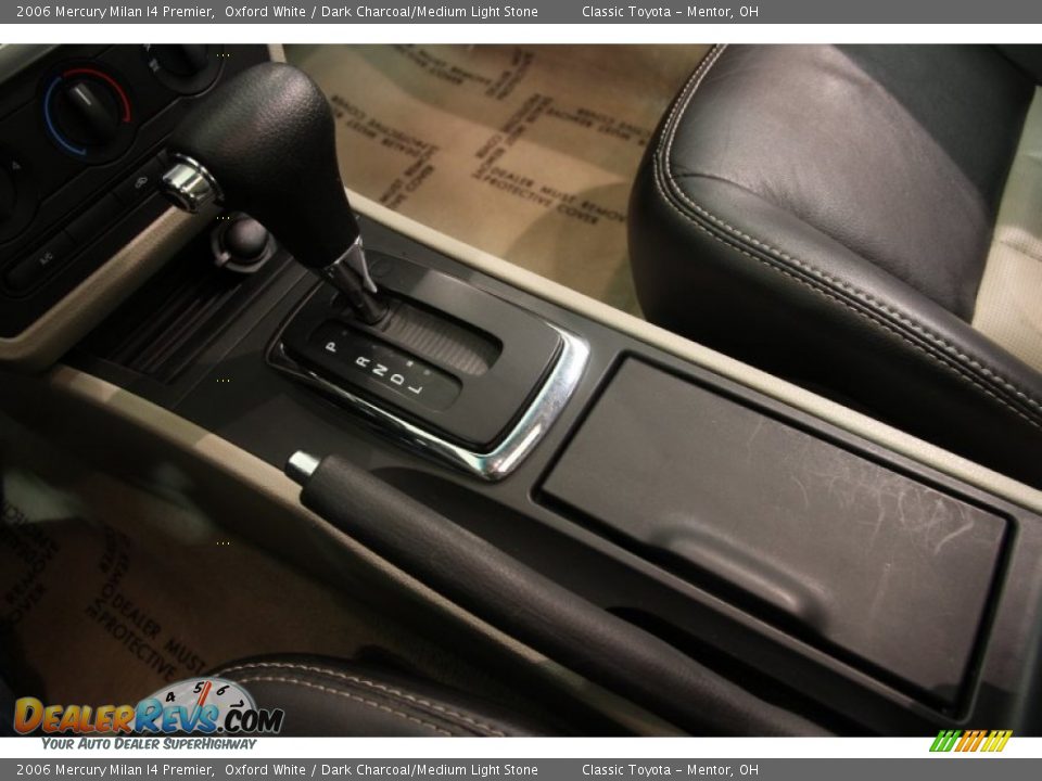 2006 Mercury Milan I4 Premier Oxford White / Dark Charcoal/Medium Light Stone Photo #9