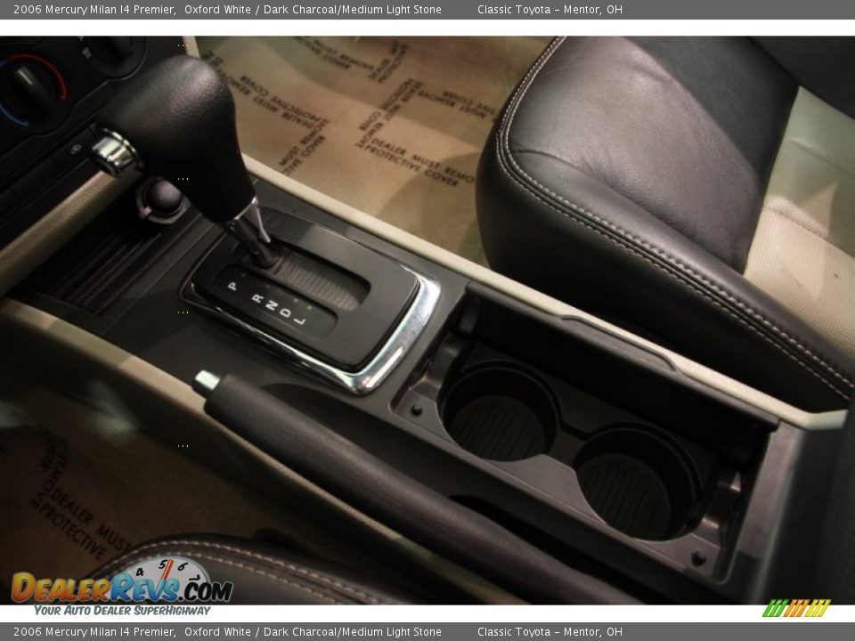 2006 Mercury Milan I4 Premier Oxford White / Dark Charcoal/Medium Light Stone Photo #10