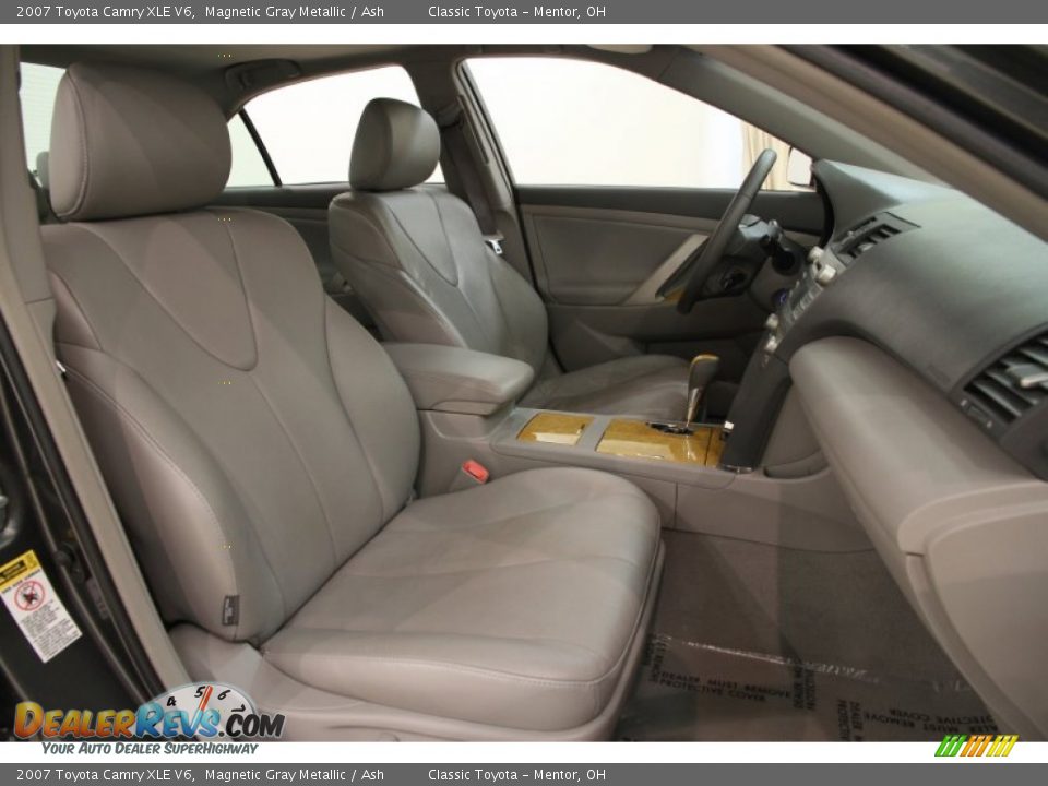 2007 Toyota Camry XLE V6 Magnetic Gray Metallic / Ash Photo #11