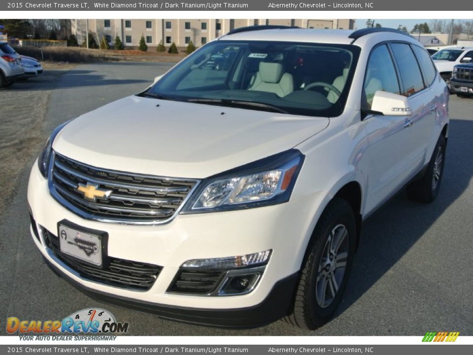 2015 Chevrolet Traverse LT White Diamond Tricoat / Dark Titanium/Light Titanium Photo #2