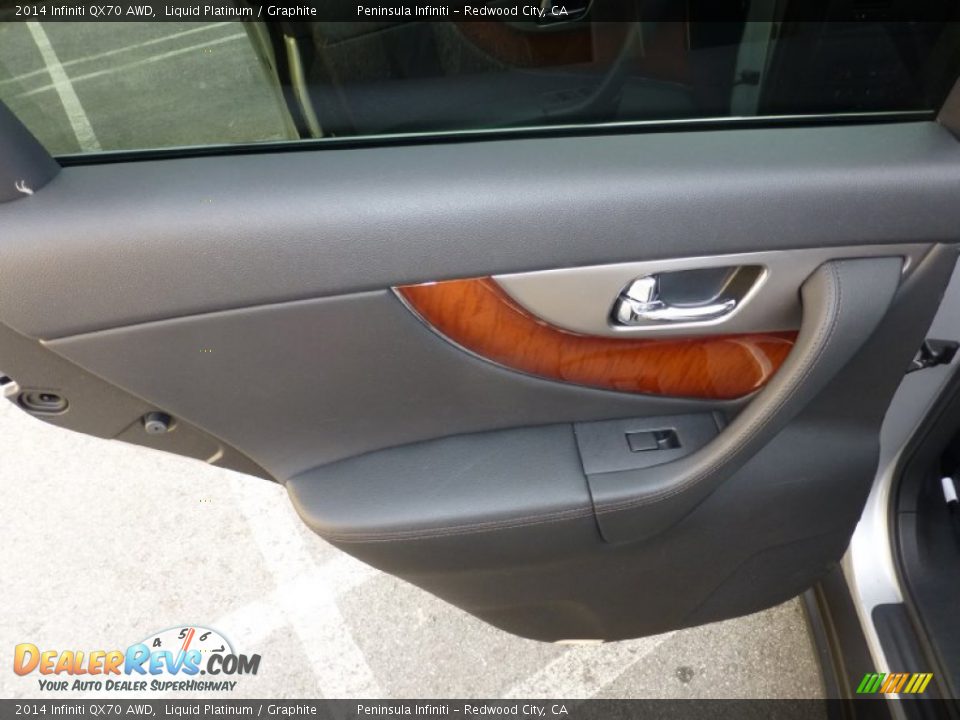Door Panel of 2014 Infiniti QX70 AWD Photo #21