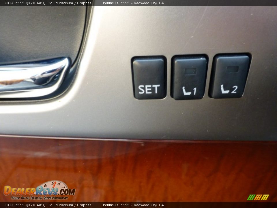 2014 Infiniti QX70 AWD Liquid Platinum / Graphite Photo #27