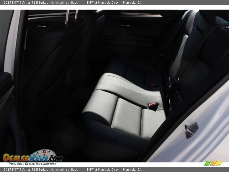2015 BMW 5 Series 528i Sedan Alpine White / Black Photo #5