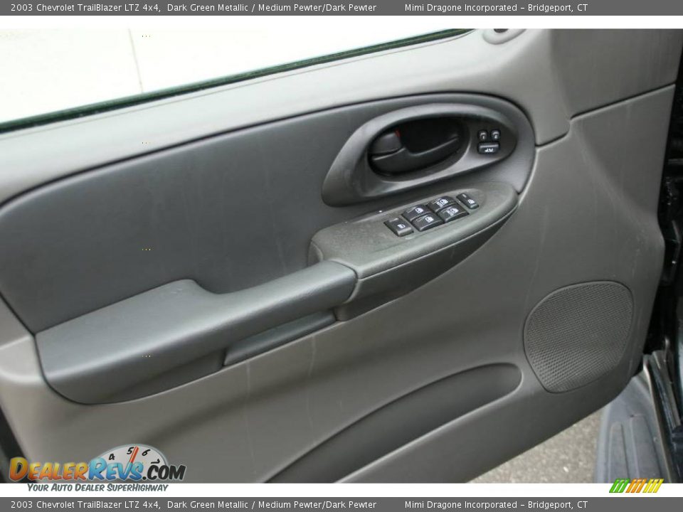 2003 Chevrolet TrailBlazer LTZ 4x4 Dark Green Metallic / Medium Pewter/Dark Pewter Photo #12