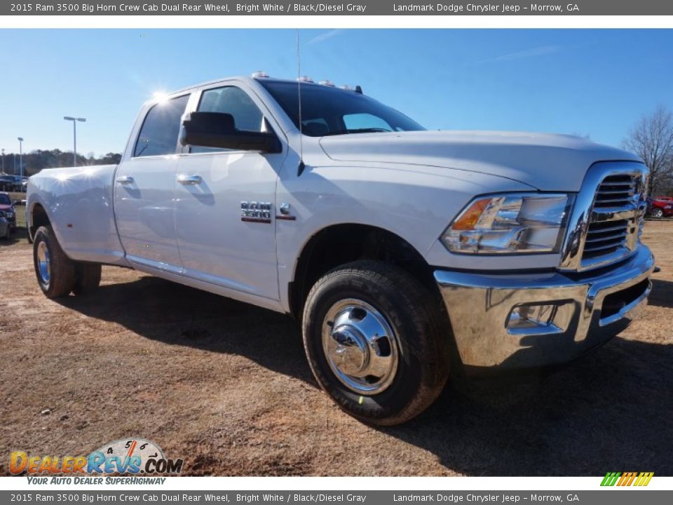 2015 Ram 3500 Big Horn Crew Cab Dual Rear Wheel Bright White / Black/Diesel Gray Photo #4