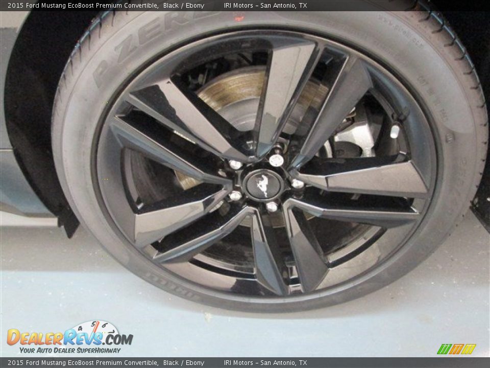 2015 Ford Mustang EcoBoost Premium Convertible Wheel Photo #4