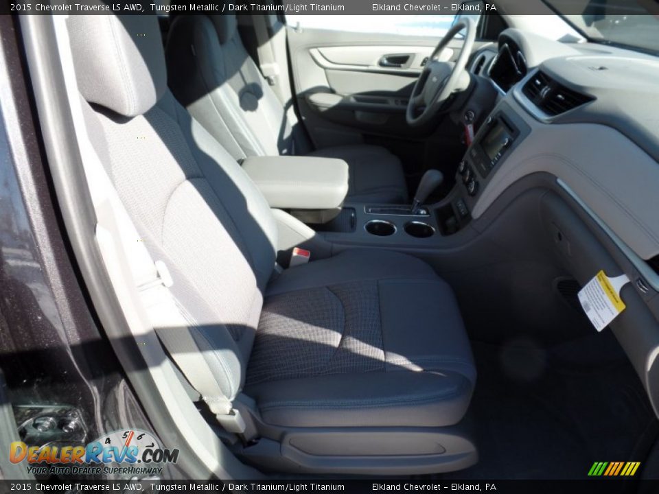 2015 Chevrolet Traverse LS AWD Tungsten Metallic / Dark Titanium/Light Titanium Photo #17