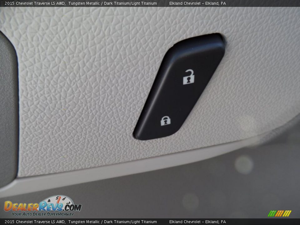 2015 Chevrolet Traverse LS AWD Tungsten Metallic / Dark Titanium/Light Titanium Photo #30