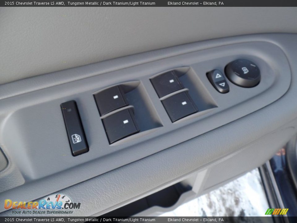 2015 Chevrolet Traverse LS AWD Tungsten Metallic / Dark Titanium/Light Titanium Photo #31
