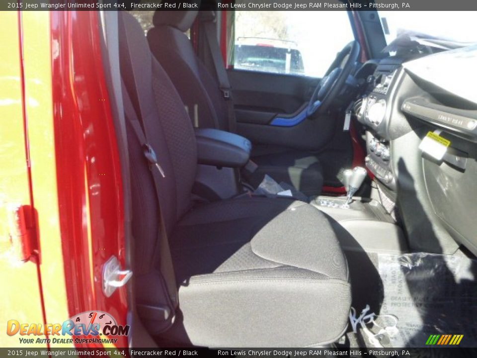 2015 Jeep Wrangler Unlimited Sport 4x4 Firecracker Red / Black Photo #10