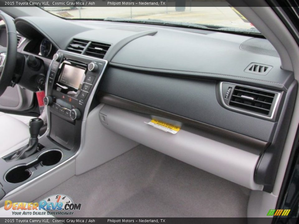 2015 Toyota Camry XLE Cosmic Gray Mica / Ash Photo #18