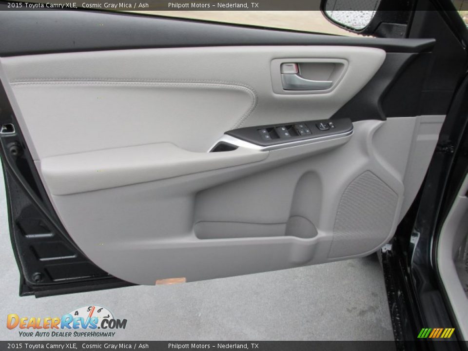 2015 Toyota Camry XLE Cosmic Gray Mica / Ash Photo #21