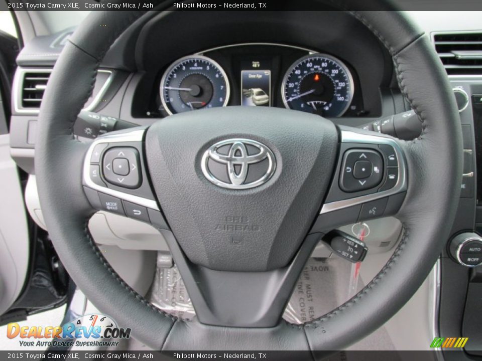 2015 Toyota Camry XLE Cosmic Gray Mica / Ash Photo #31