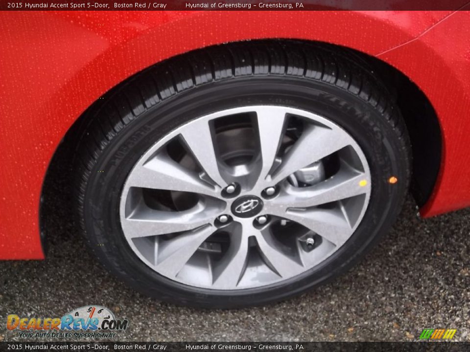 2015 Hyundai Accent Sport 5-Door Wheel Photo #3