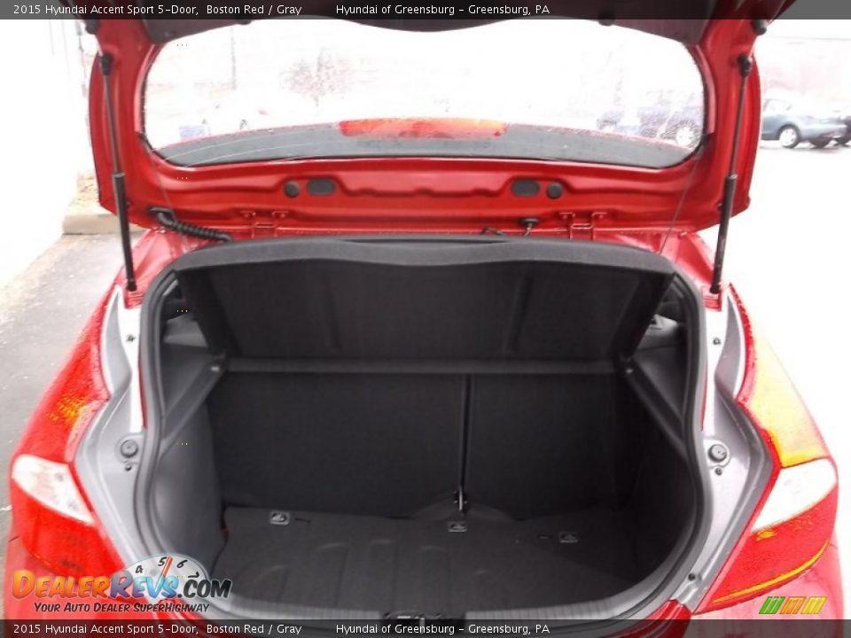 2015 Hyundai Accent Sport 5-Door Trunk Photo #17