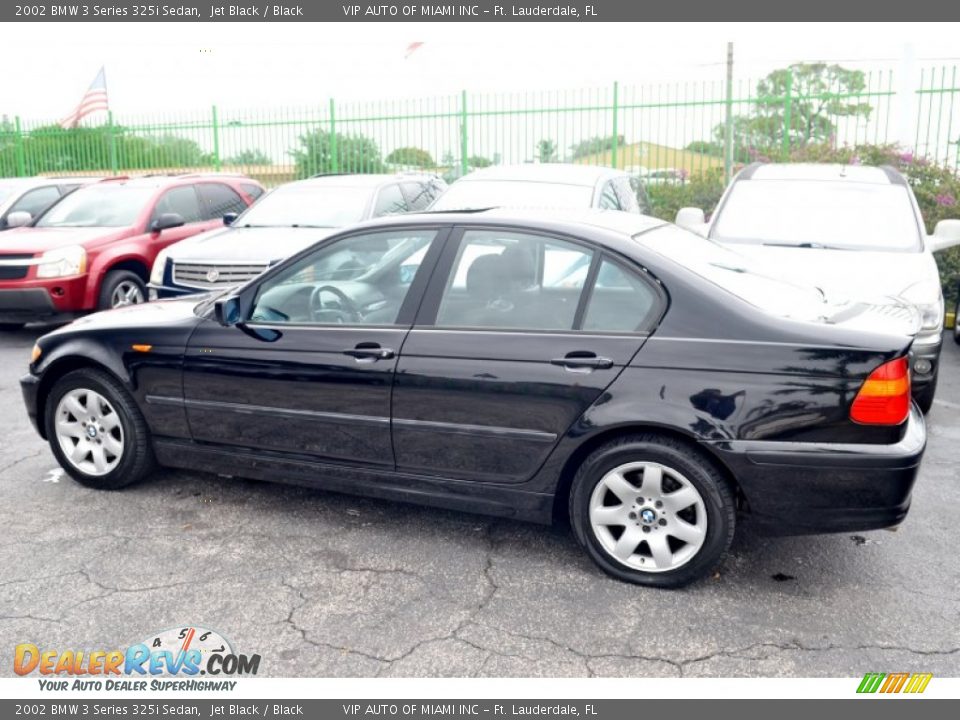 2002 BMW 3 Series 325i Sedan Jet Black / Black Photo #7