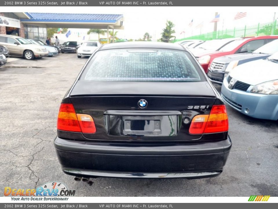 2002 BMW 3 Series 325i Sedan Jet Black / Black Photo #10