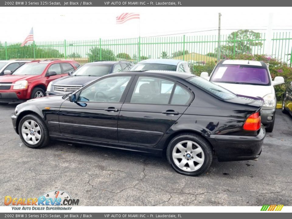 2002 BMW 3 Series 325i Sedan Jet Black / Black Photo #12