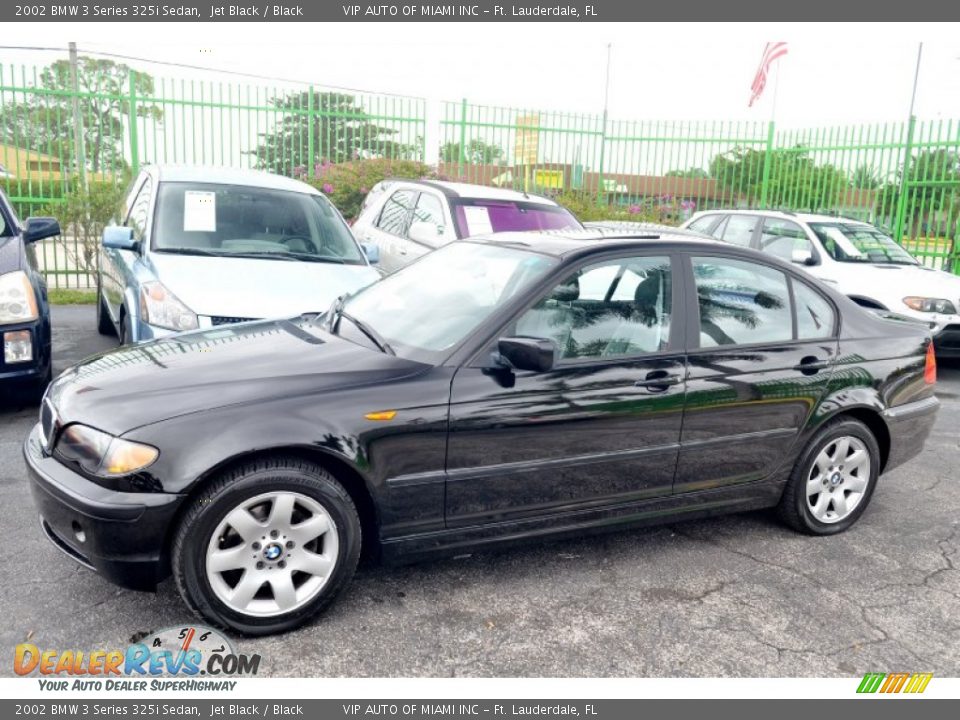 2002 BMW 3 Series 325i Sedan Jet Black / Black Photo #14