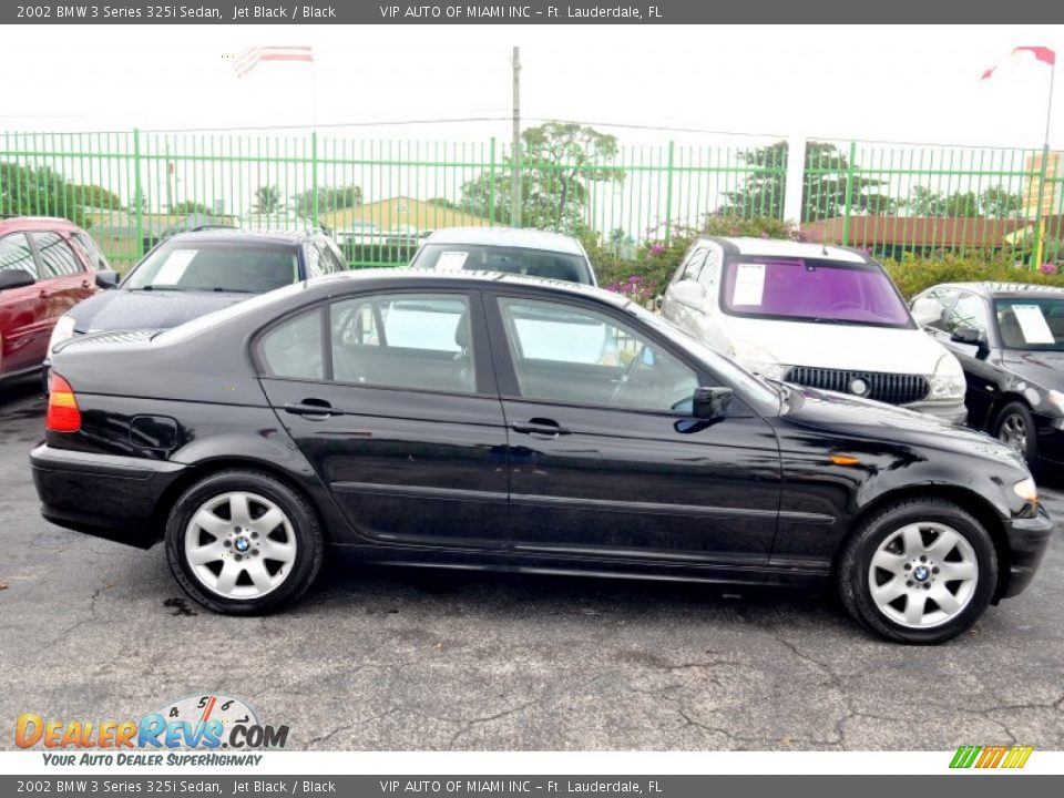 2002 BMW 3 Series 325i Sedan Jet Black / Black Photo #33