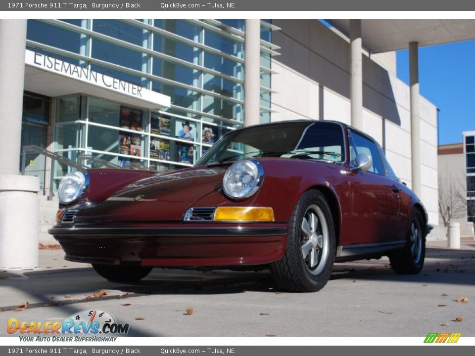 1971 Porsche 911 T Targa Burgundy / Black Photo #1