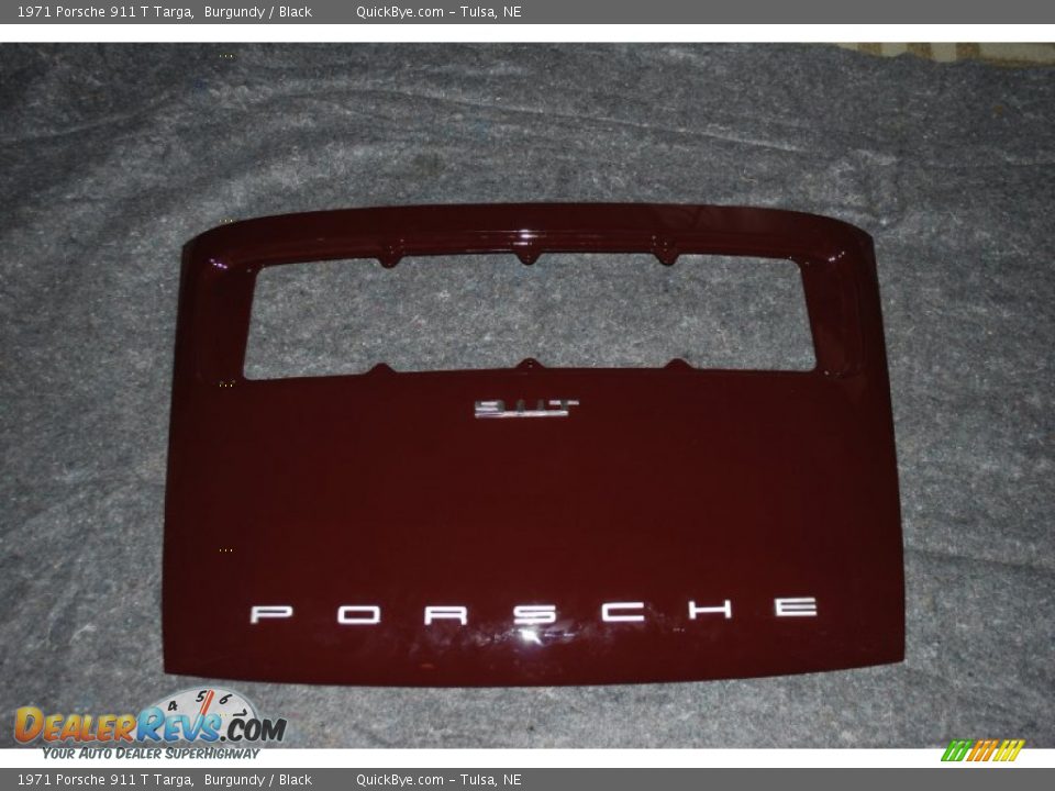 1971 Porsche 911 T Targa Burgundy / Black Photo #13