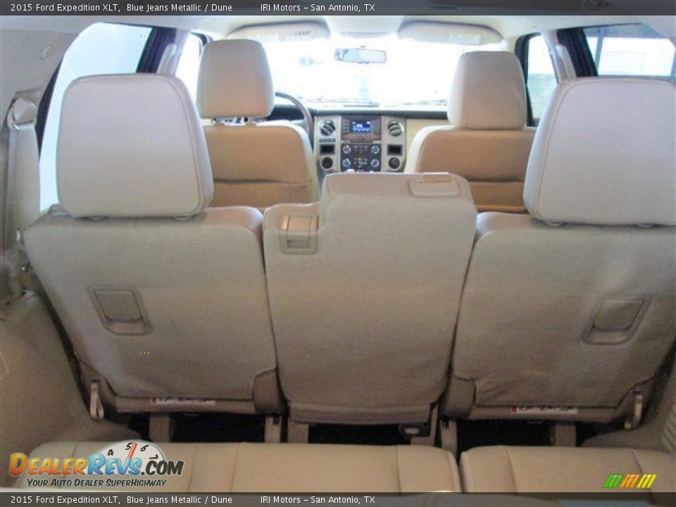 2015 Ford Expedition XLT Blue Jeans Metallic / Dune Photo #11