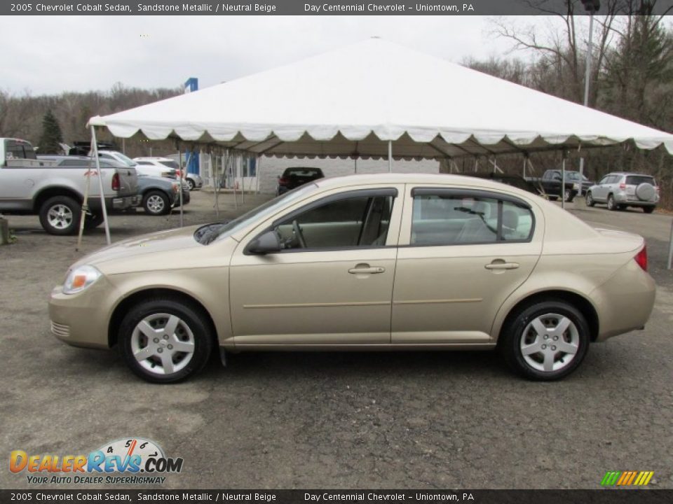 2005 Chevrolet Cobalt Sedan Sandstone Metallic / Neutral Beige Photo #2