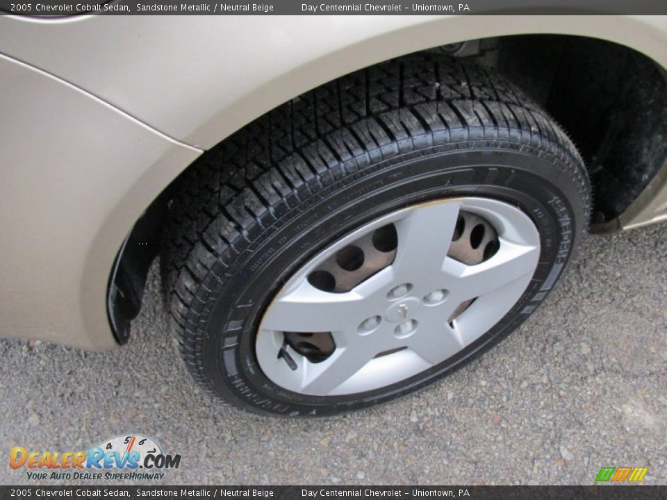 2005 Chevrolet Cobalt Sedan Sandstone Metallic / Neutral Beige Photo #7