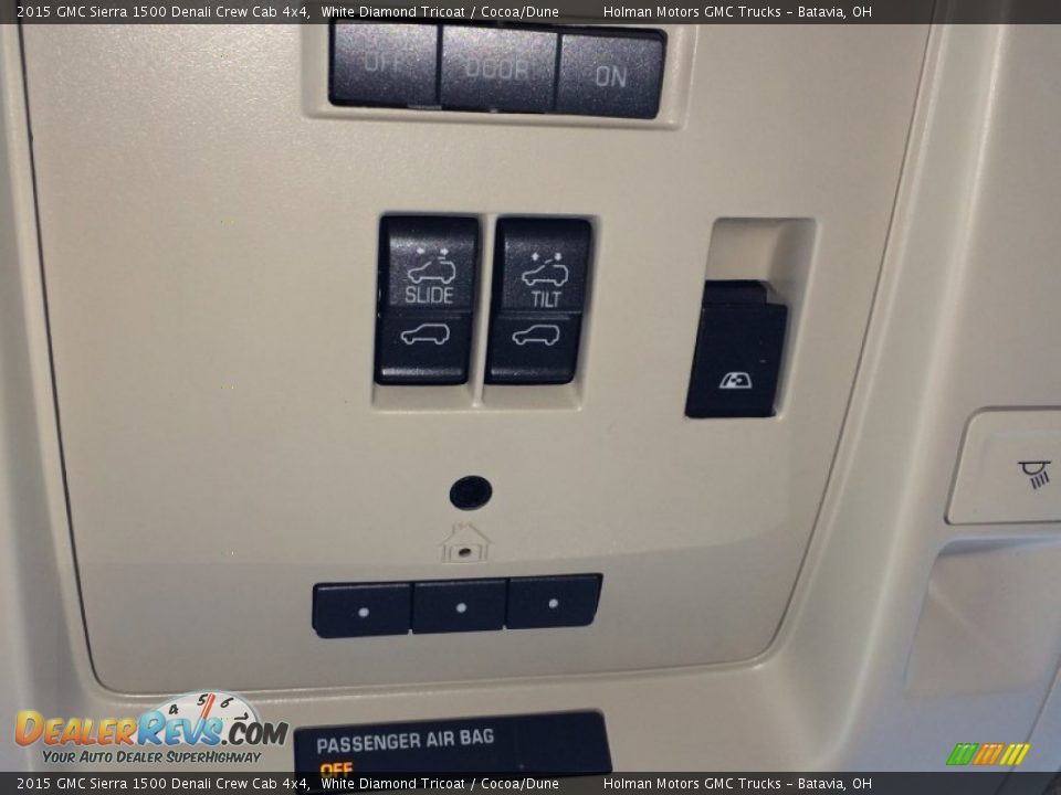 2015 GMC Sierra 1500 Denali Crew Cab 4x4 White Diamond Tricoat / Cocoa/Dune Photo #24