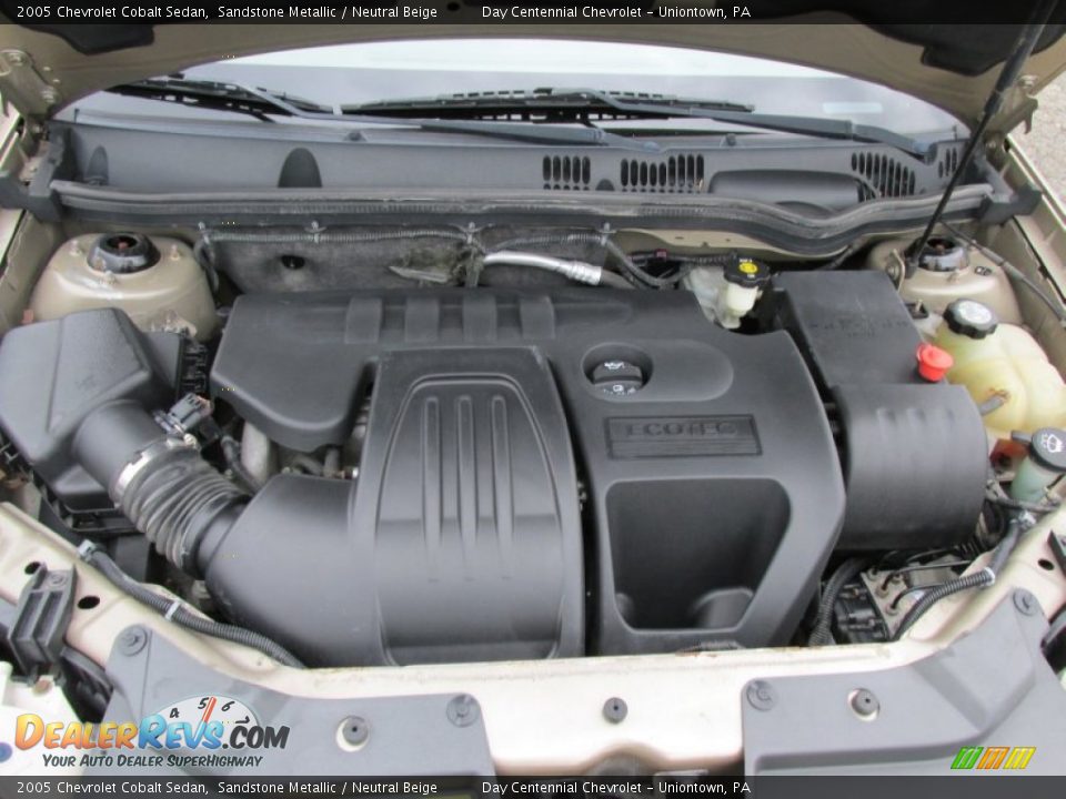 2005 Chevrolet Cobalt Sedan Sandstone Metallic / Neutral Beige Photo #13