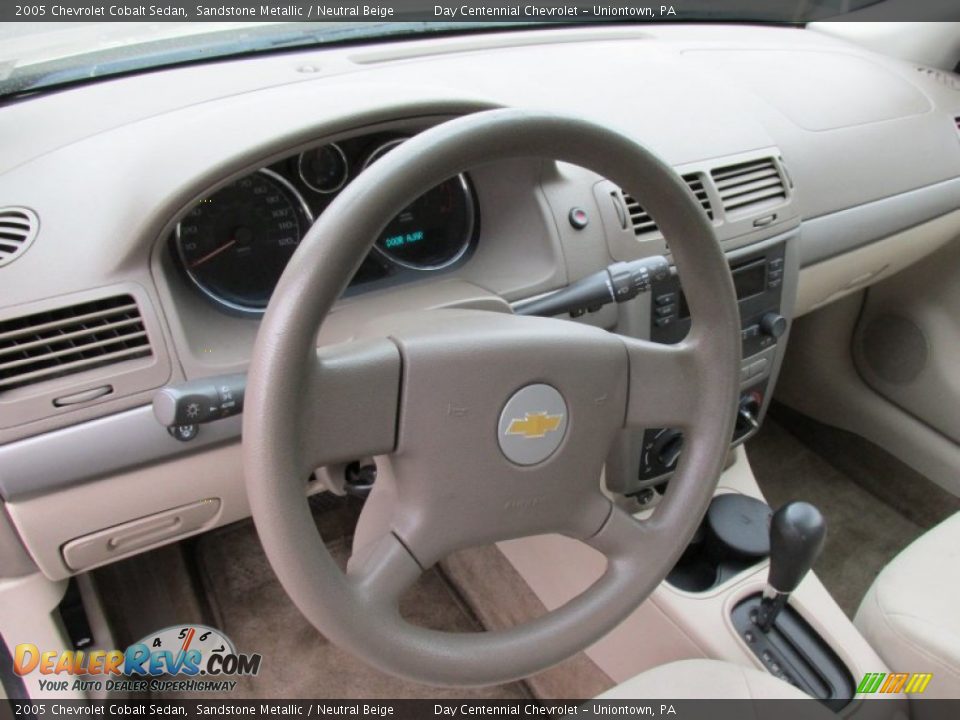 2005 Chevrolet Cobalt Sedan Sandstone Metallic / Neutral Beige Photo #21