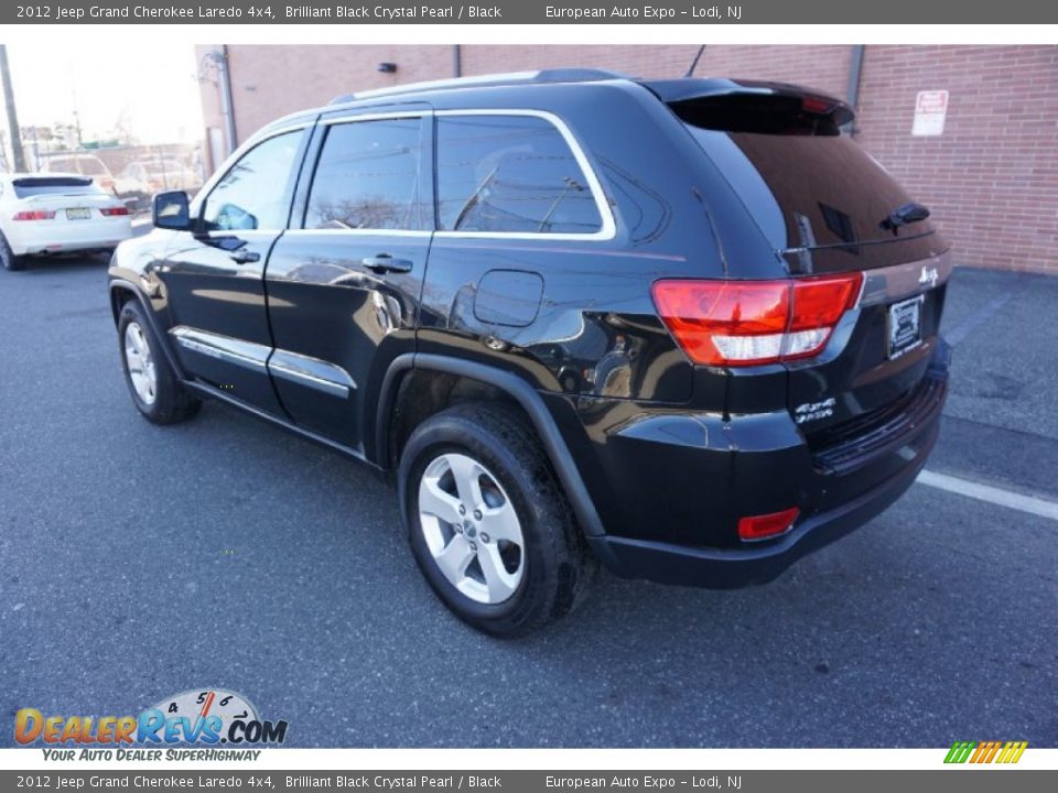 2012 Jeep Grand Cherokee Laredo 4x4 Brilliant Black Crystal Pearl / Black Photo #3
