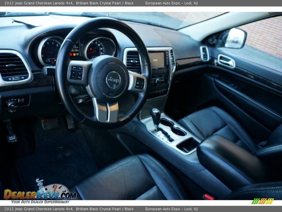 2012 Jeep Grand Cherokee Laredo 4x4 Brilliant Black Crystal Pearl / Black Photo #5