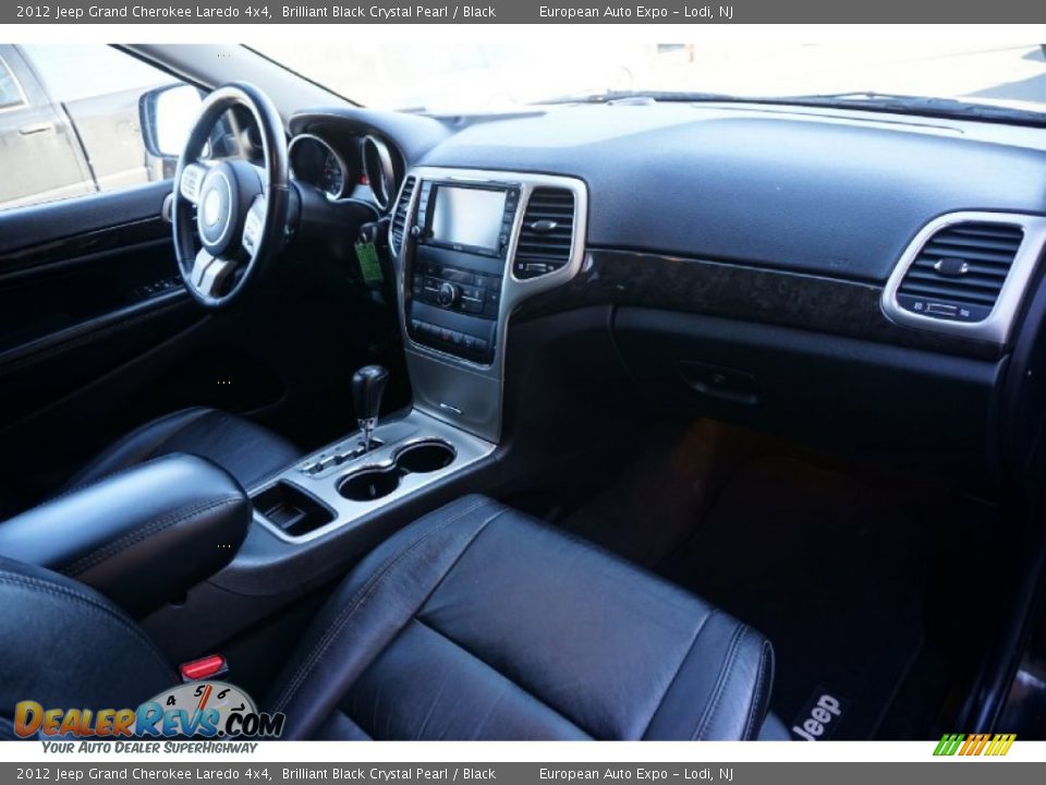 2012 Jeep Grand Cherokee Laredo 4x4 Brilliant Black Crystal Pearl / Black Photo #11
