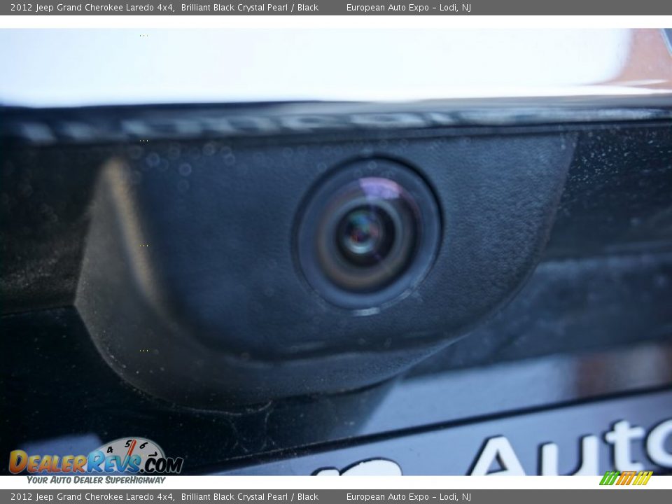 2012 Jeep Grand Cherokee Laredo 4x4 Brilliant Black Crystal Pearl / Black Photo #18