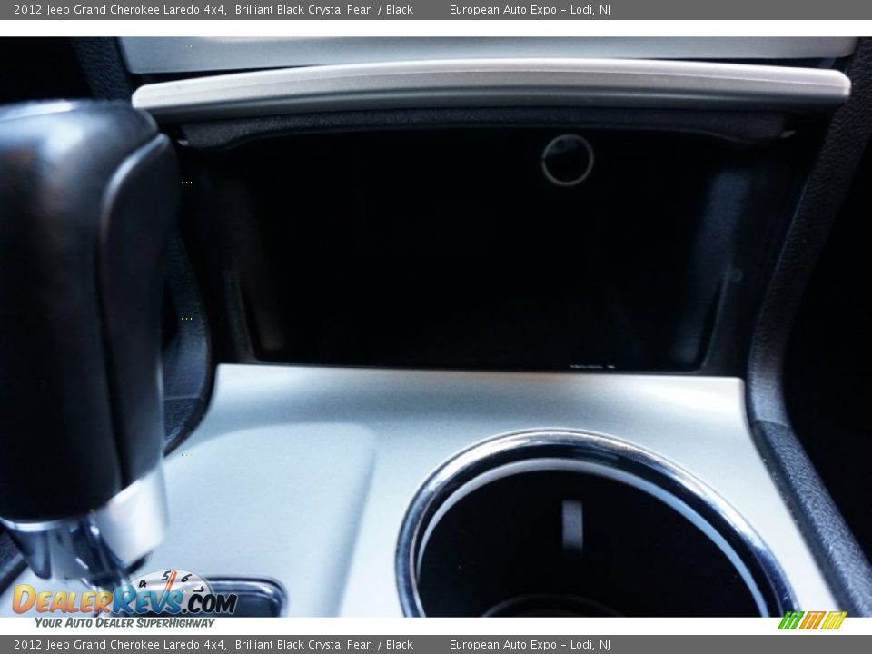 2012 Jeep Grand Cherokee Laredo 4x4 Brilliant Black Crystal Pearl / Black Photo #27