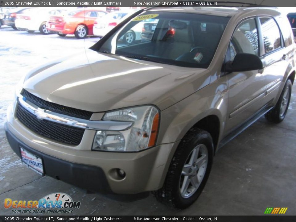 2005 Chevrolet Equinox LT Sandstone Metallic / Light Cashmere Photo #23