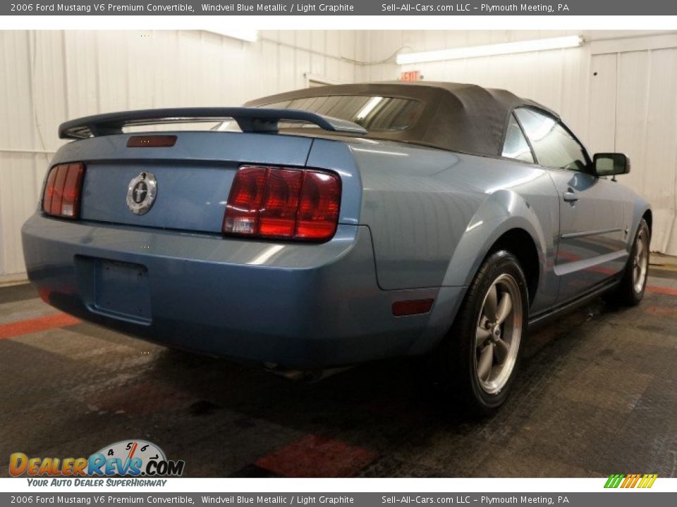 2006 Ford Mustang V6 Premium Convertible Windveil Blue Metallic / Light Graphite Photo #8
