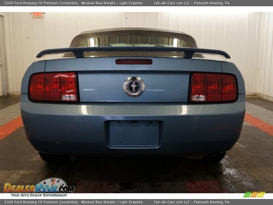 2006 Ford Mustang V6 Premium Convertible Windveil Blue Metallic / Light Graphite Photo #9