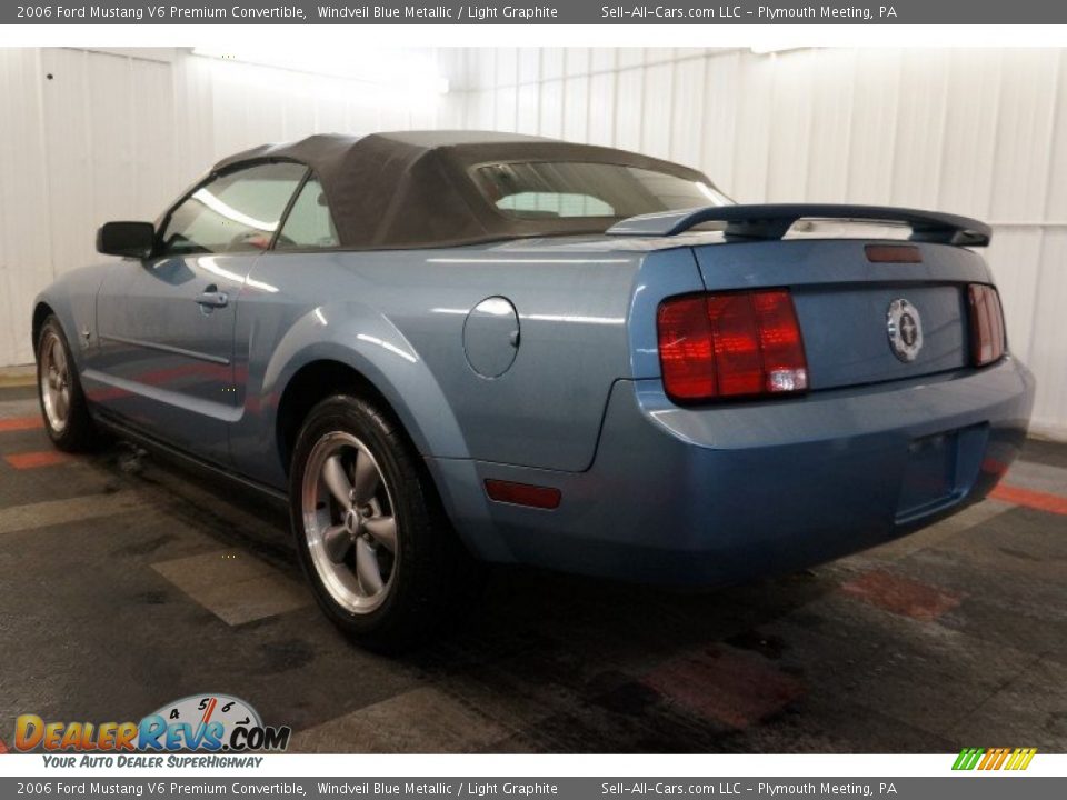 2006 Ford Mustang V6 Premium Convertible Windveil Blue Metallic / Light Graphite Photo #10