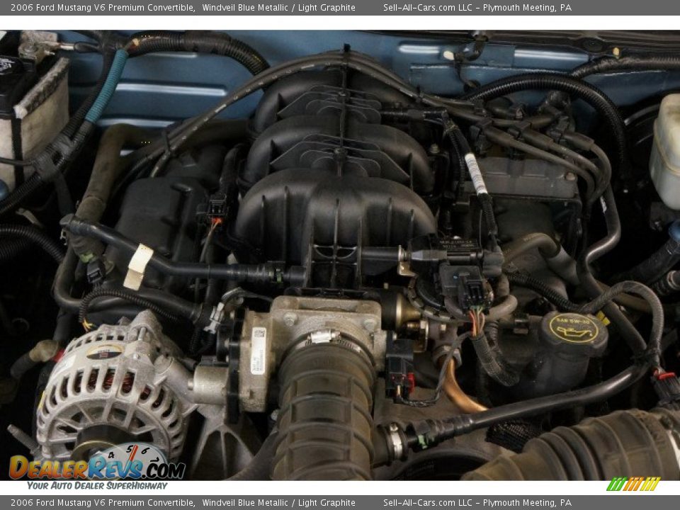 2006 Ford Mustang V6 Premium Convertible Windveil Blue Metallic / Light Graphite Photo #34