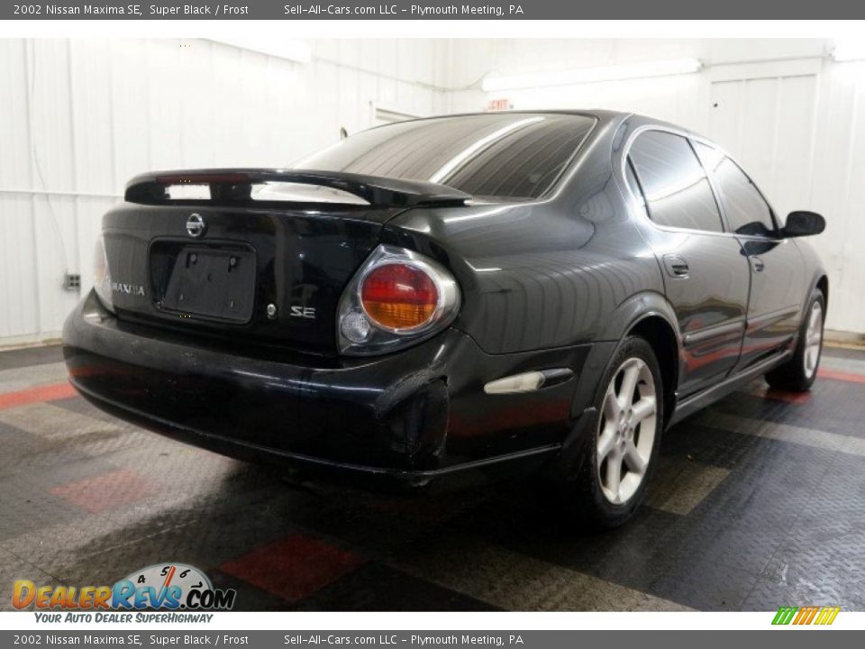 2002 Nissan Maxima SE Super Black / Frost Photo #8