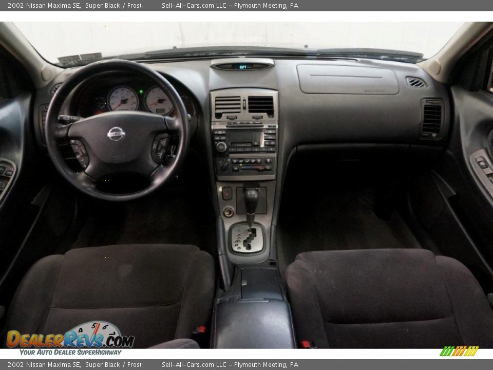 2002 Nissan Maxima SE Super Black / Frost Photo #23
