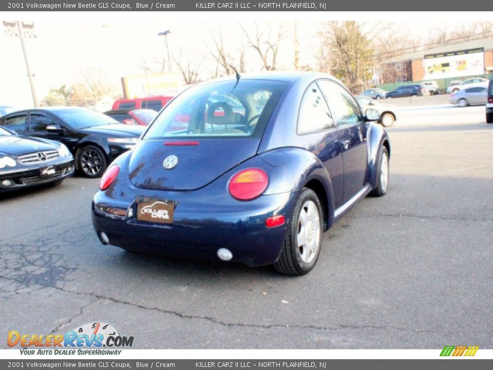 2001 Volkswagen New Beetle GLS Coupe Blue / Cream Photo #7
