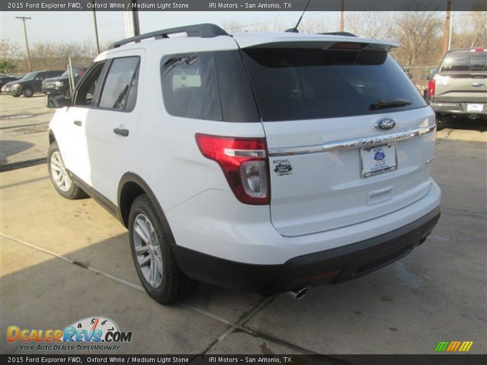 2015 Ford Explorer FWD Oxford White / Medium Light Stone Photo #9