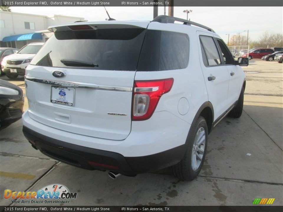 2015 Ford Explorer FWD Oxford White / Medium Light Stone Photo #11