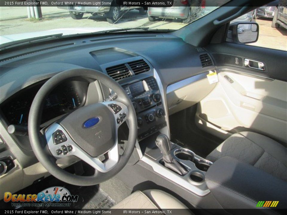 2015 Ford Explorer FWD Oxford White / Medium Light Stone Photo #21
